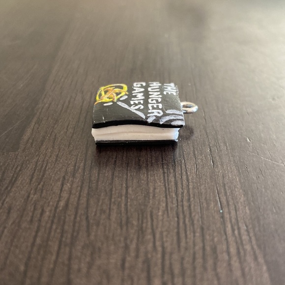 The Hunger Games Inspired Book Cover polymer clay art charm. One size. - Picture 7 of 10